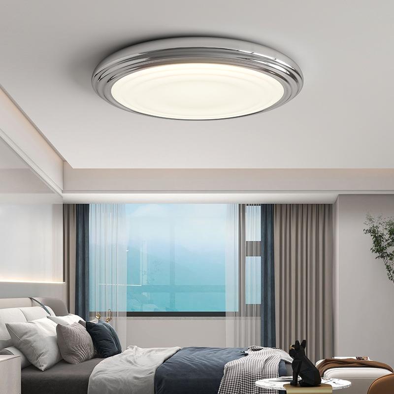 设计师的灯现代简约全光谱卧室吸顶灯奶油风护眼客厅书房灯具