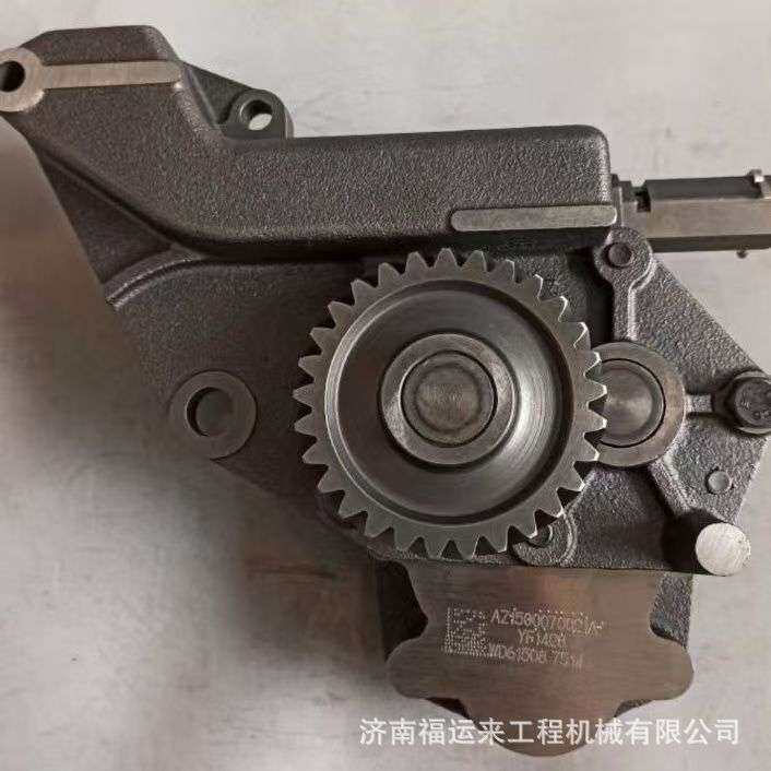 重汽豪沃WD12发动机420马力油底壳机油泵总成VG1500070021机油泵