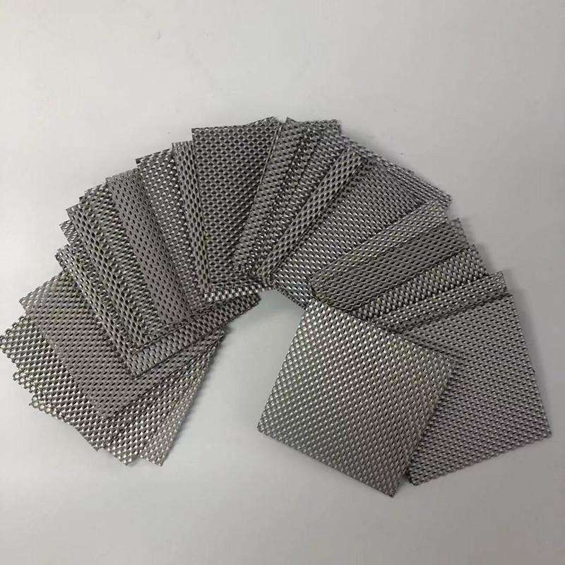 供应304、316L丝网烧结不锈钢过滤板多孔钛板