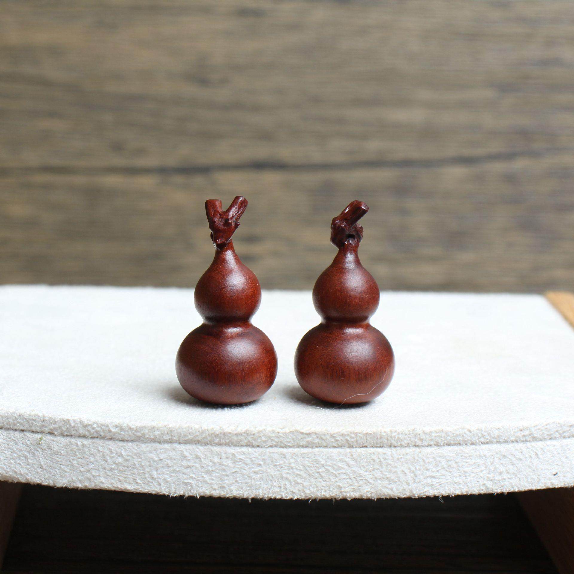 玉化雷击枣木葫芦吊坠车挂手把件盘玩质感便携随身包挂手捻小葫芦