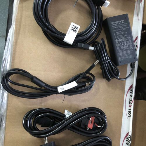 饭山显示器 IIYAMA TF1934MC-B7X  现货热销