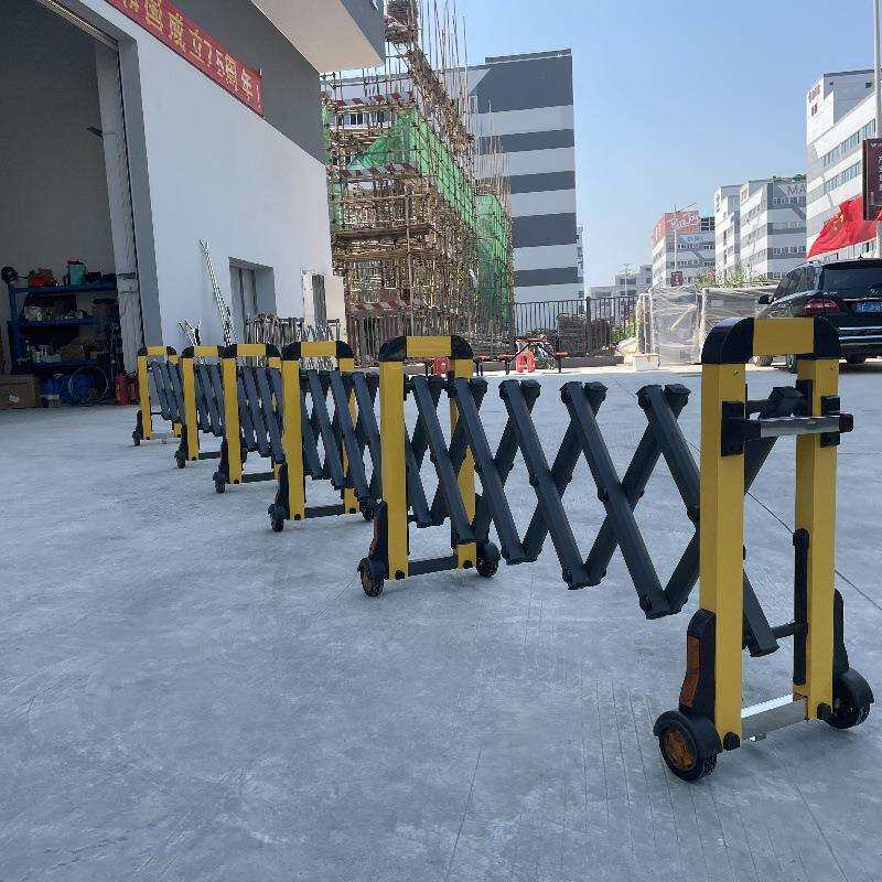 铝合金手动推拉简易伸缩门路障移动护栏折叠围栏收缩推拉式