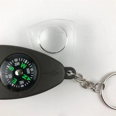 Compass temperature magnifying glass fourinone multifuncti