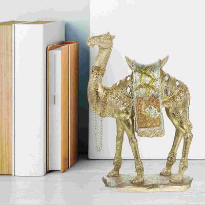 CamelOrntsAniDFiguHo