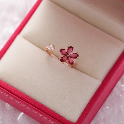 2023 New Fashion Crystal Zircon Rings Sweet Flower Leaf Butt