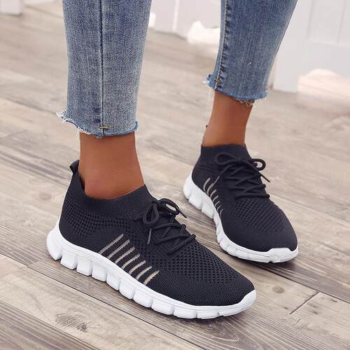 Womens Athletic Shoes 休闲透气飞织系带网面平底大尺码女鞋