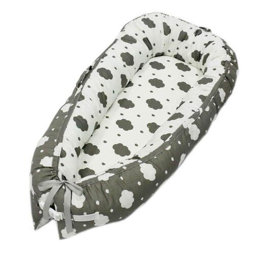Baby bed bed bed uterus bionic bed portable pad can be remov