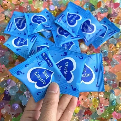 60pcs Glow In The Dark Mini Resin Animals & Mushroom Blind B