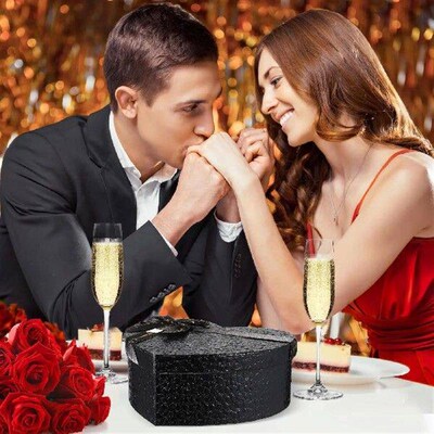 Gift Packaging Boxes Heart Shaped Black Present Box for