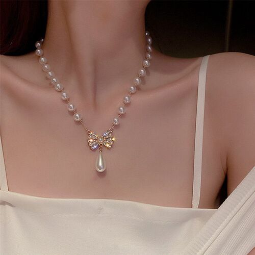 Korean Fashion Rhinestones Shiny Beautiful Pearl Bow Necklac