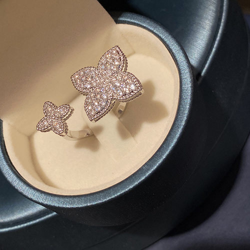 Four Leaf Clover Silver Color  Womens Rings Opening Adjusta