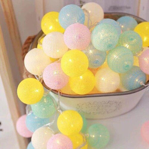 2M 20 LED Cotton Ball Garland Light String Outdoor Holiday W