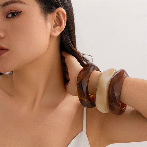 Ingemark Boho Brown Irregular Acrylic Resin Chunky Bangles f