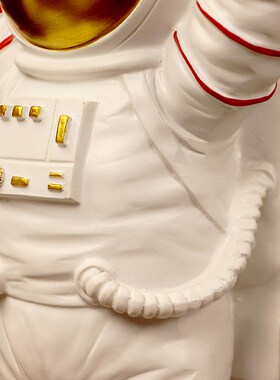 太空人宇航员儿童房卧室桌面航天员摆件家居客厅玄关酒柜子装饰品