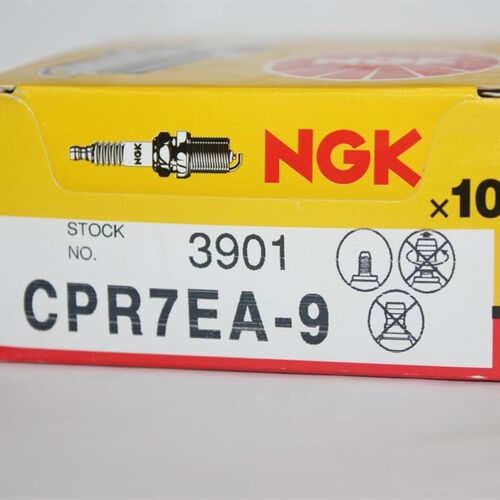 NGK火花塞CPR7EA-9优悦弯刀LEDA125锋朗飘悦110皓月统御CPR6EA-9