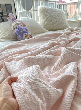 怕冷星人救星定制剪花温柔风毛毯办公室午睡盖毯珊瑚毯子