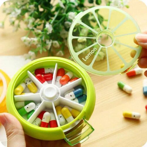 1Pcs Portable Weekly Rotating Mini Pill Box Case Splitter Ta