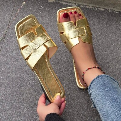 Summer Slippers Women Luxury Outdoor Beach Flip Flops Female