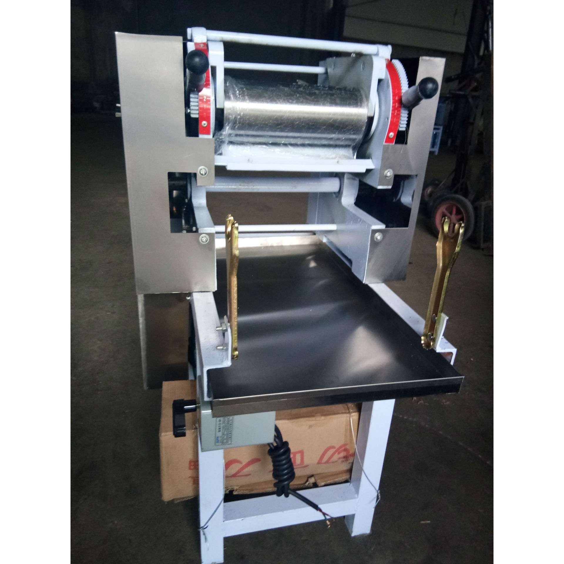 供应 MT50型全钢面条机,3C数码配件,其它配件,淘宝优惠券,粉丝福利购,淘宝优惠卷