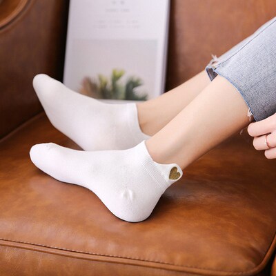 4 Pairs/Lot Woman Cotton Ankle Socks Fashion Heart Embroider
