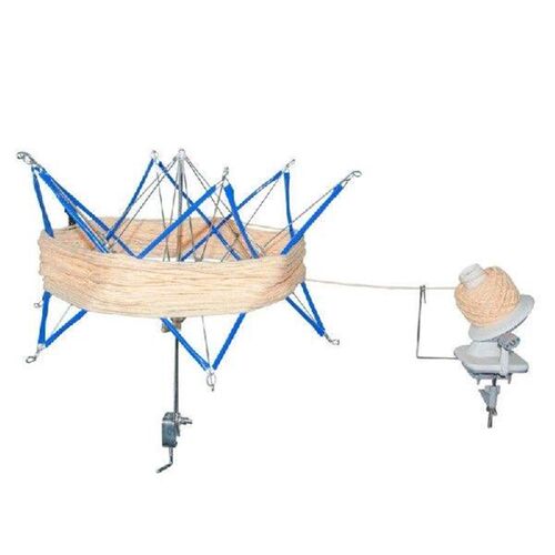 Needlecraft Yarn Ball Winder Hand Operated Manual Yarn Ball