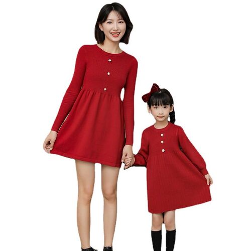 Family of three and four Family photo Parent-child outfit M-