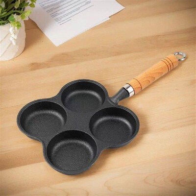 4 Cup Cast Iron Egg Frying Pan Nonstick Egg Cooker Pan