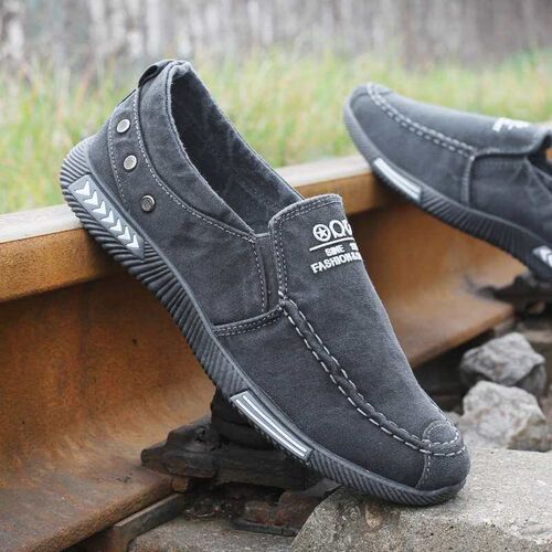 Spring and Summer New Mens Canvas Shoes 1 Slip-on Breathabl