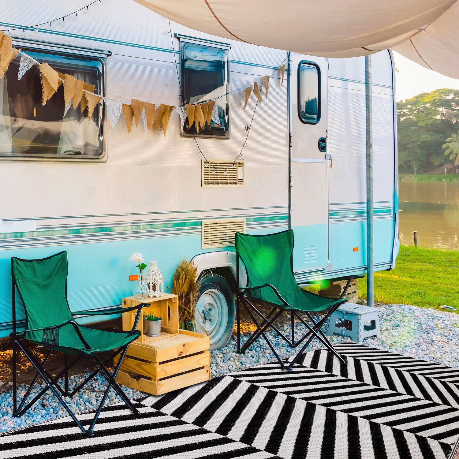 厂家 房车庭院PP管编织野餐垫户外秋游便携防潮休闲创意坐垫