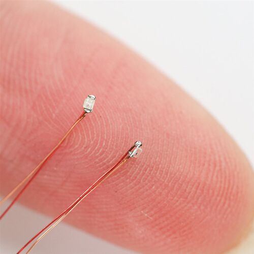 0.1mm Wired Chip Led SMD 0201/0402 3V Led Lamp Models Train