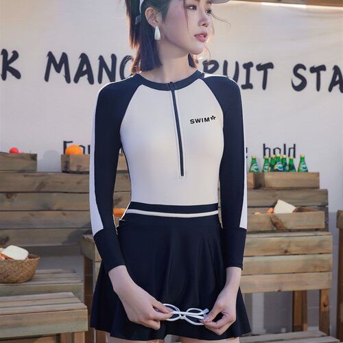 Plus Size Long Sleeve High Neck Zipper Conservative Slimming