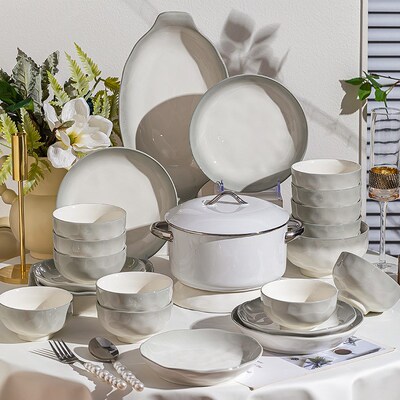 Complete set of dishes, rice bowls, household utensils, and