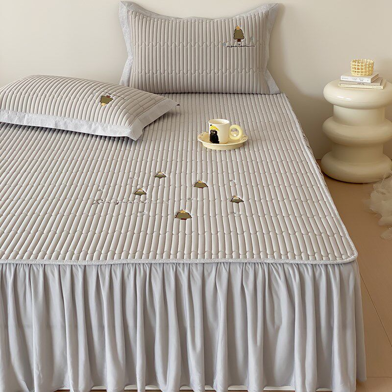 乳胶凉席三件夏季可水洗冰丝席子刺绣床裙款折叠式床笠空调软席,床上用品,乳胶席,淘宝优惠券,粉丝福利购,淘宝优惠卷