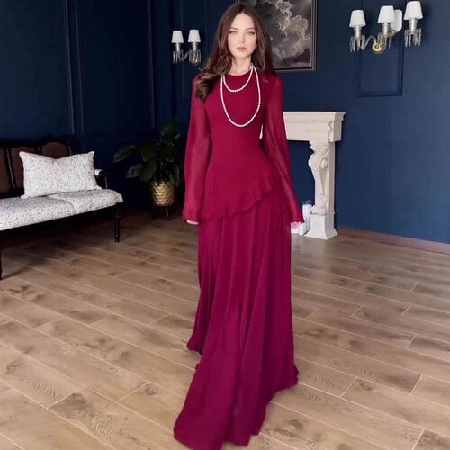 Long sleeved long skirt luxurious dress for women