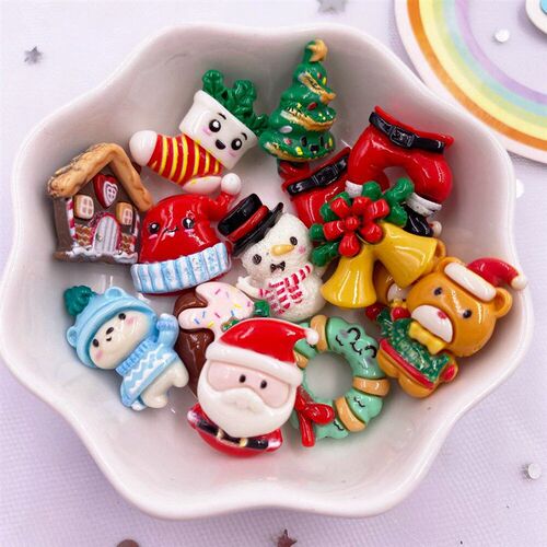 Resin Kawaii Colorful Mini Santa rees Elk Snowman Bells Flat