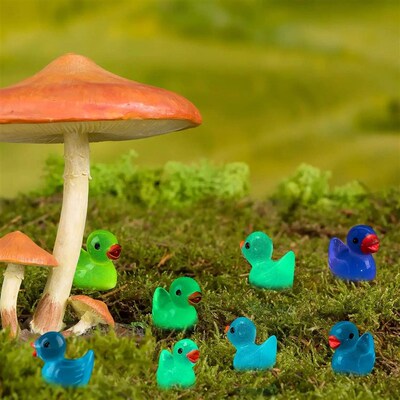 50/100PCS Luminous Mini Ducks Moss Microlandscape Miniature