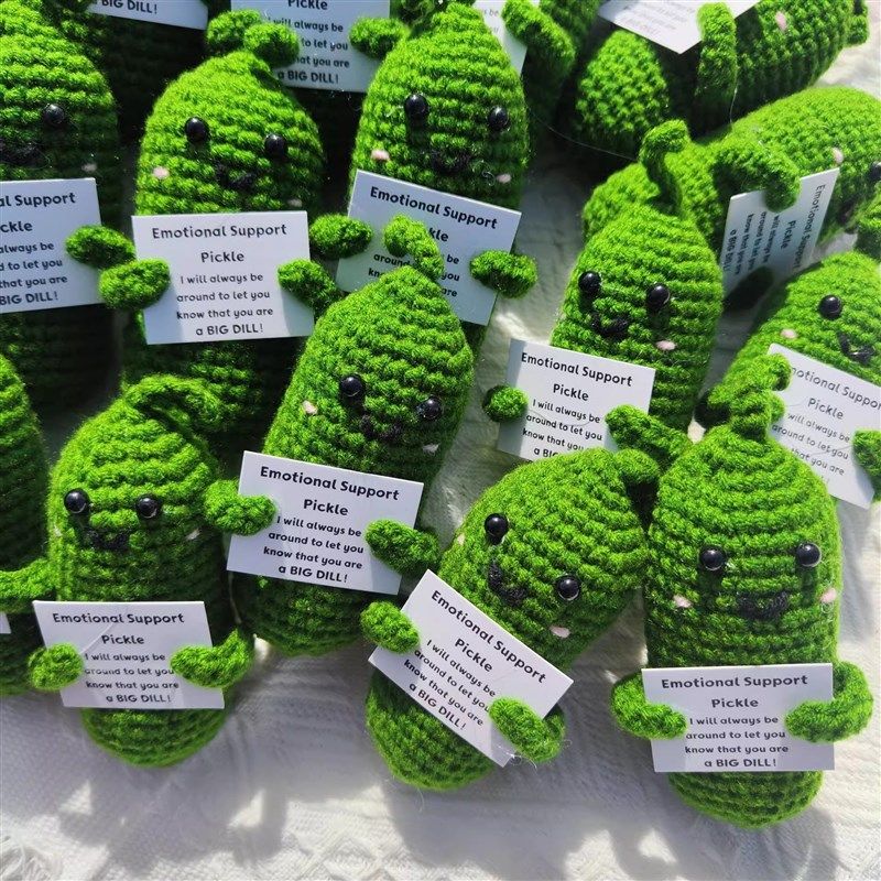 手工毛线黄瓜正能量土豆搞怪表情包手工钩织摆件可爱玩偶