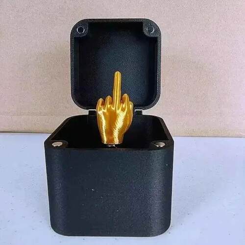 1/2Pcs Out of the box pop-up Middle Finger Gift Box Creative