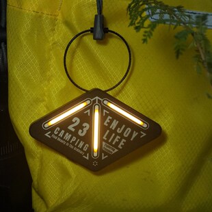 23 Camping  Outdoor Lamp 多功能户外指向警示灯 背包安全挂件