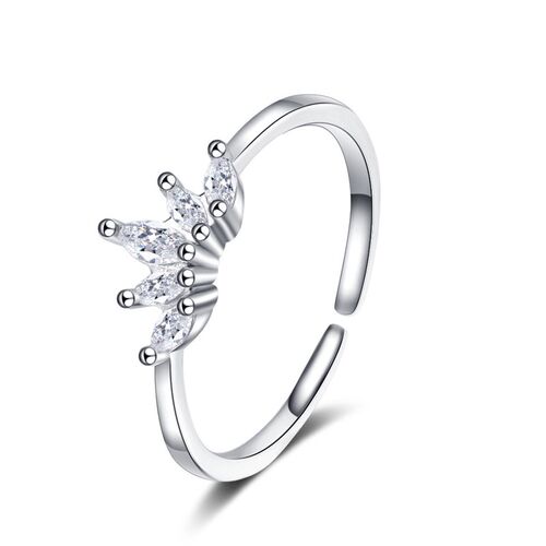 The opening of the Queens crown of the ring can adjust the