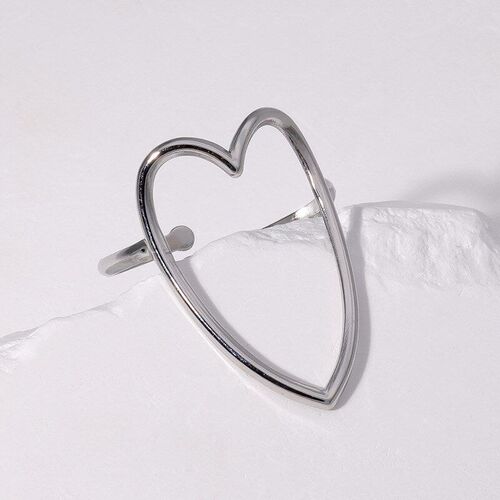 European Fashion Stainless Steel Heart Ring Simple and Versa