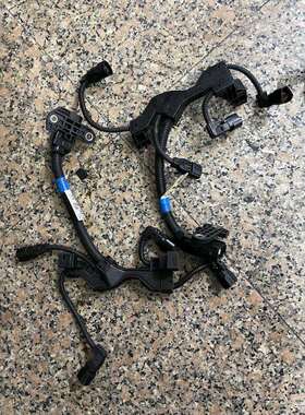 亚洲龙陆放凌放格瑞维亚荣放A25喷油嘴线束82126-0E040双擎专用