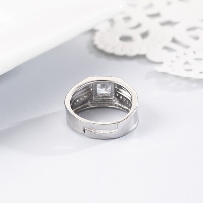 Platinum Plated Mens Ring Personality Romantic Moissanite S