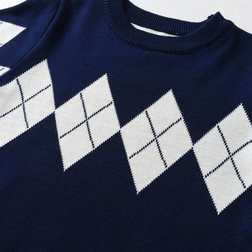 Autumn and winter boys warm sweater patterned lattice, hood,