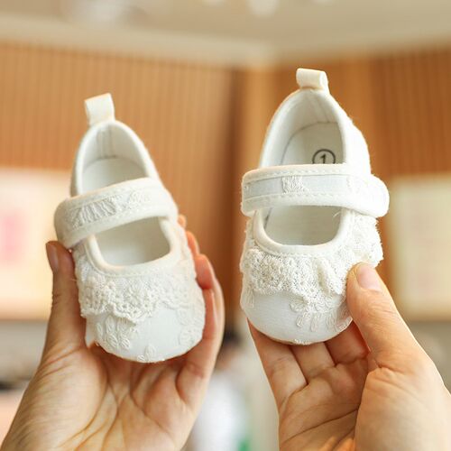 Cute White Lace Baby Girl Princess shoes  Baby Moccasins Moc