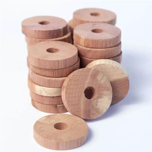 10PCs/Set Cedar Block Fresh Odour detail Insect Ward healthy