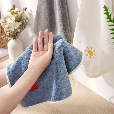 Coral Fleece Hangable Thicken Towel Cute  Absorbent Hand Tow