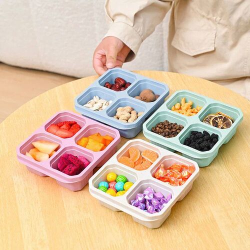 Snack Box with Transparent Lid 4 Grid Snack Boxes with Compa