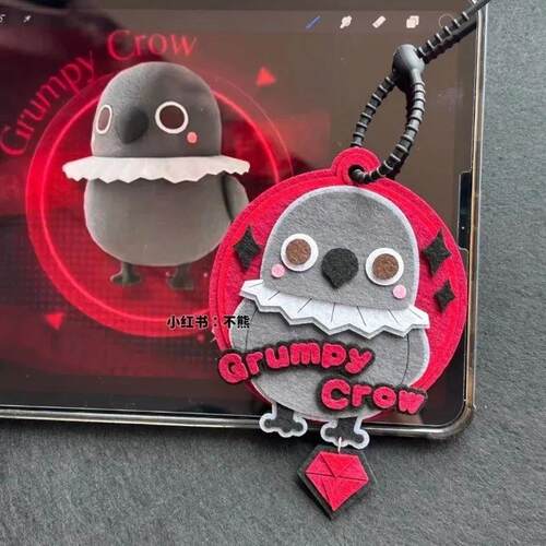 Cute Game Love and Deepspace Keychain Cartoon Crow Sylus Qin
