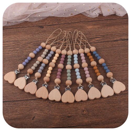 1Pcs Love Heart Newborn Baby Pacifier Clip Chain Infant Dumm